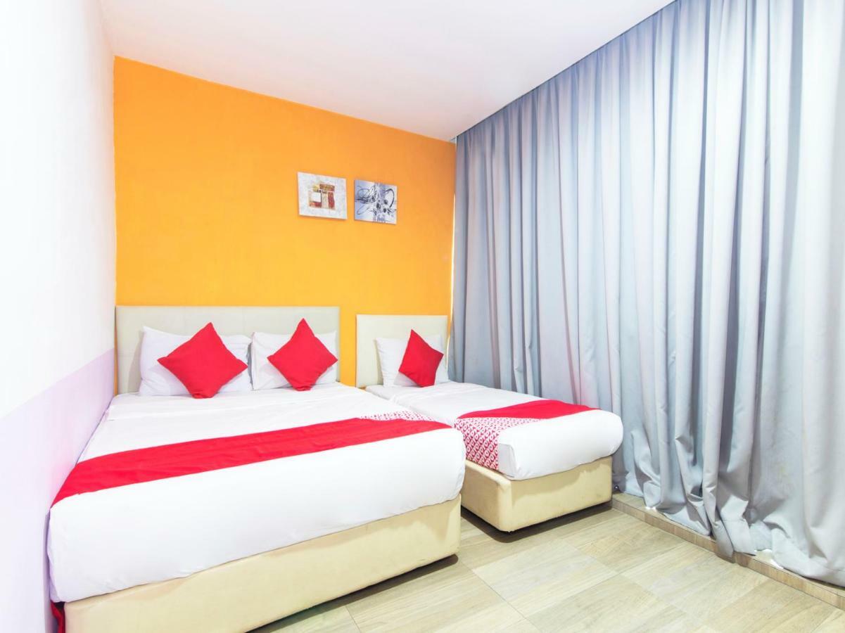 Oyo 419 City Boutique Hotel Bangi Exteriör bild