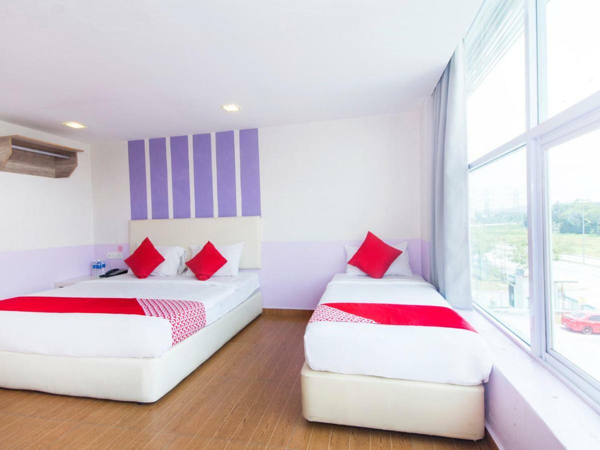 Oyo 419 City Boutique Hotel Bangi Exteriör bild