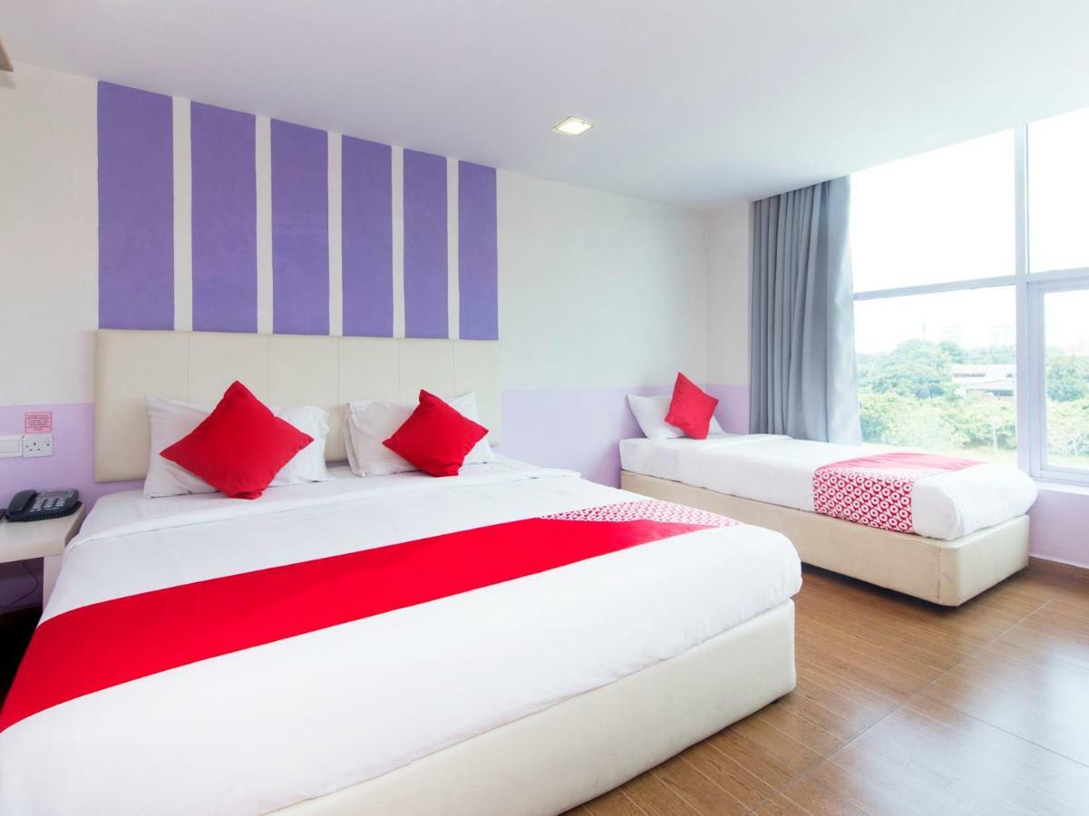 Oyo 419 City Boutique Hotel Bangi Exteriör bild