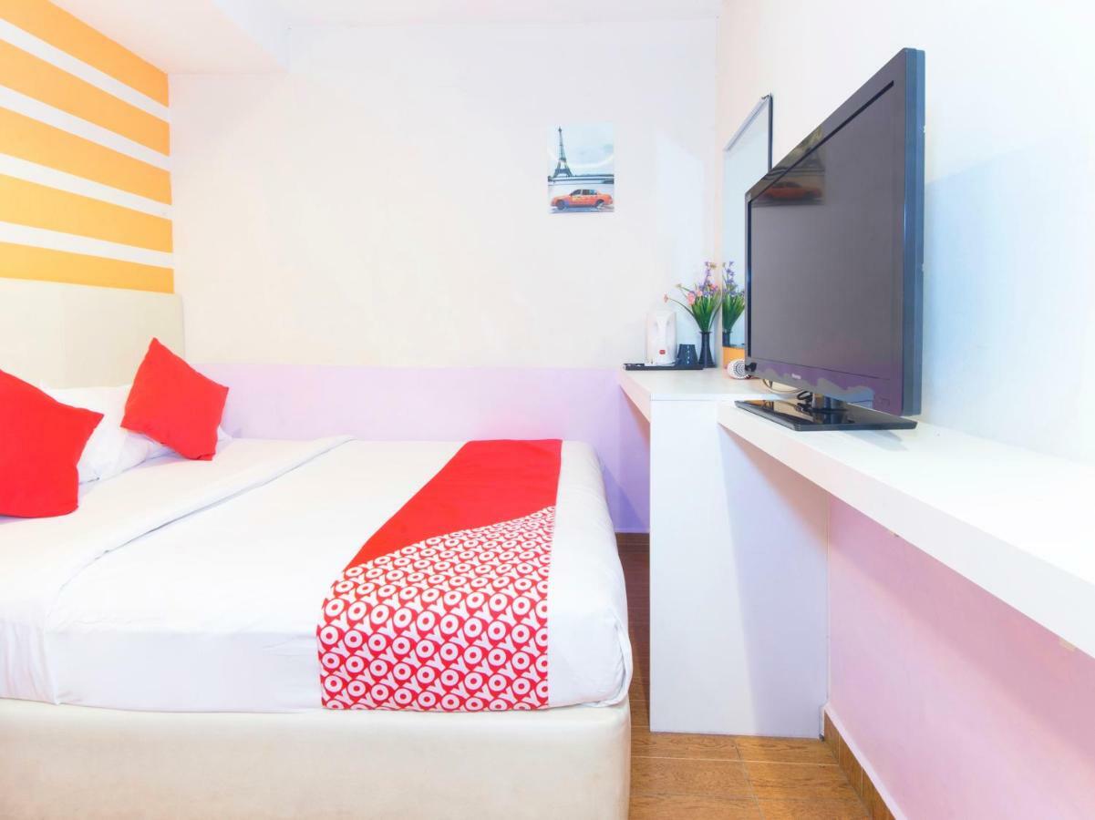 Oyo 419 City Boutique Hotel Bangi Exteriör bild