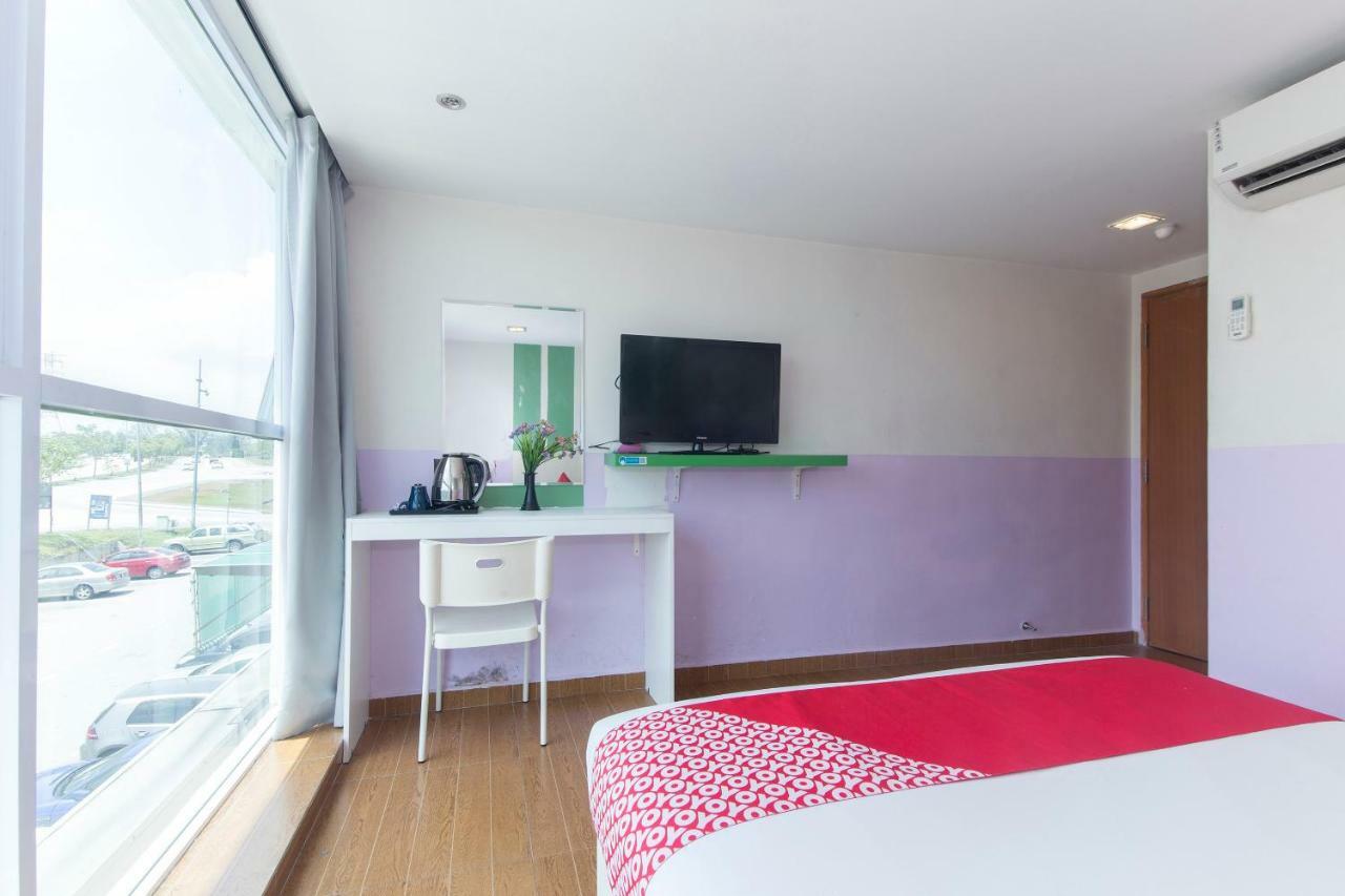 Oyo 419 City Boutique Hotel Bangi Exteriör bild
